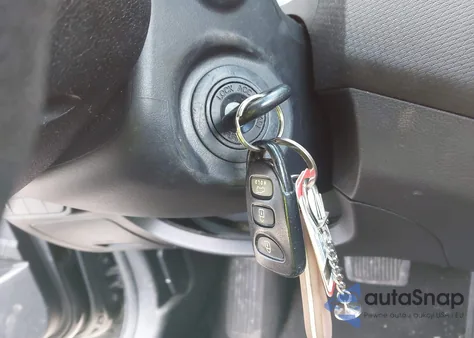 2016 Hyundai Veloster z USA, uszkodzony, nr VIN KMHTC6AD7GU270866